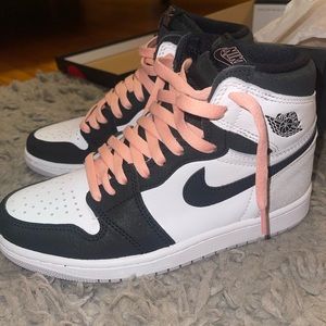 Jordan 1 retro high stage haze size 6
